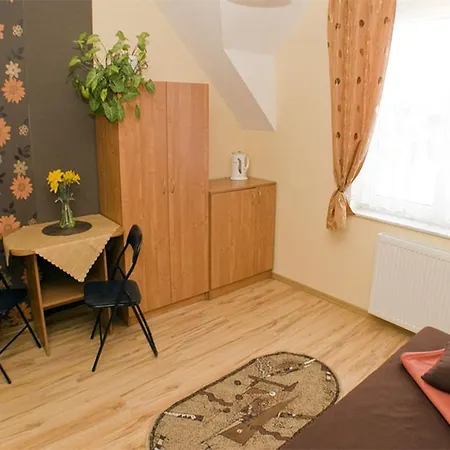 I -blisko Morza - U Beaty - Chlapowo, Habitación en casa particular Władysławowo