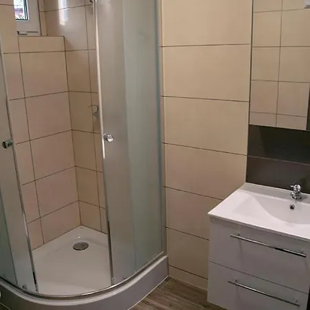 I -blisko Morza - U Beaty - Chlapowo, * Władysławowo